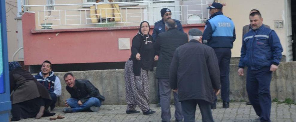 Yüksekova'da polis aracı, zırhlı araca çarptı; 1 şehit, 2 yaralı