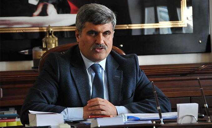 Çocuk Esirgeme Kurumu'na 50 lahmacun ve kola alarak uzlaştılar