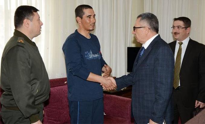 'Zeytin Dalı Harekatı'nda yaralanan yüzbaşı tedavisinin ardından baba ocağında