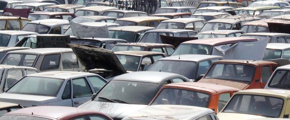 El konulan araçların otopark ücretleri kendi değerini aştı