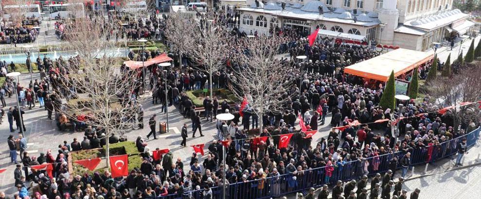 Şehit Astsubay Şahin'i Samsun'da 8 bin kişi uğurladı