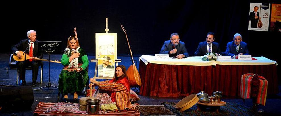 Muhsin Ertuğrul’un anıları sahnelenirken 7 Ulu Ozan aynı gecede anıldı