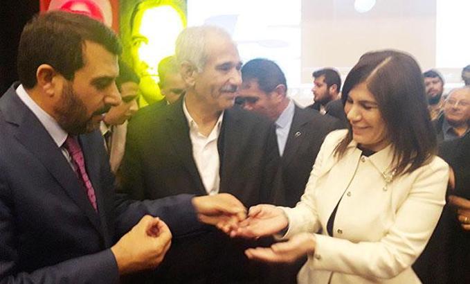 Kırşehir CHP'den 81 kişi istifa edip, AK Parti'ye geçti