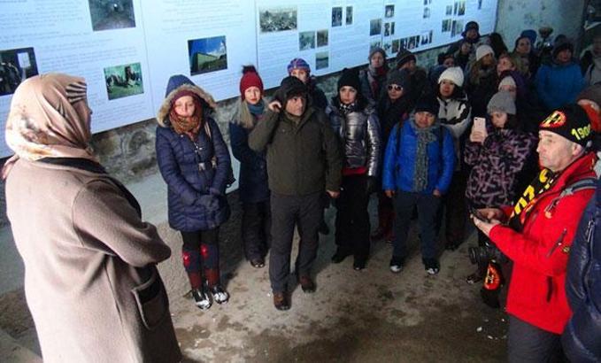 Karslı fenomen Zümran: Kadına şiddete hayır diyoruz