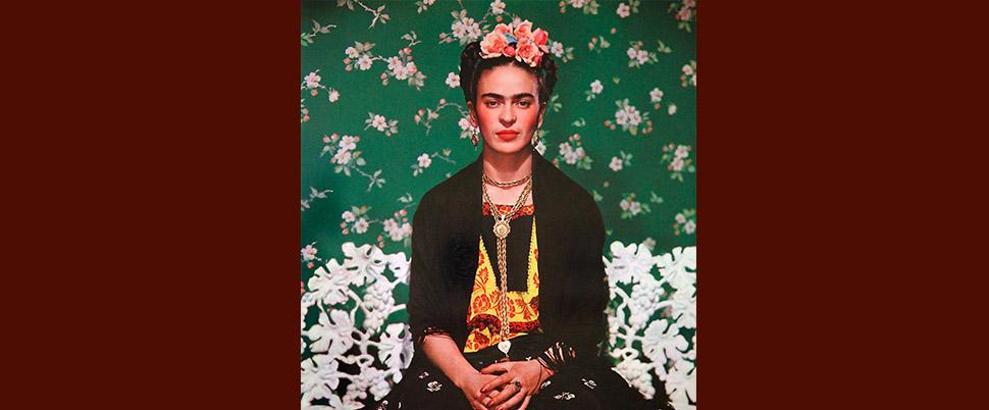 Ünlü ressam Frida Kahlo, otoportresi ile İKÜ Sahnesi'nde