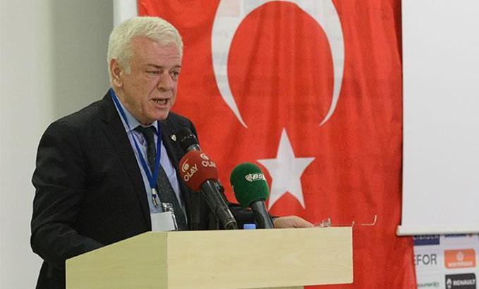 Bursaspor Başkanı Ali Ay: Le Guen'i gönderseydik 20 tane sorunumuz olacaktı