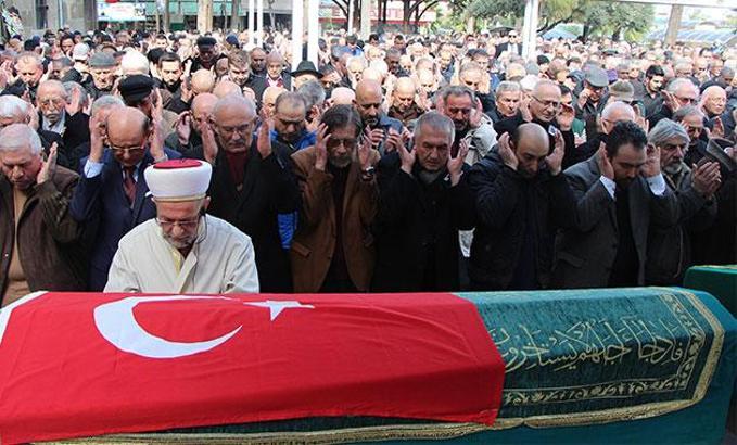 Samsun eski Gençlik İl Müdürü son yolculuğuna uğurlandı
