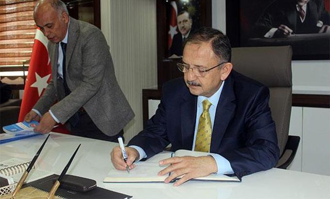 Bakan Özhaseki: IŞİD uyduruk bir örgüt