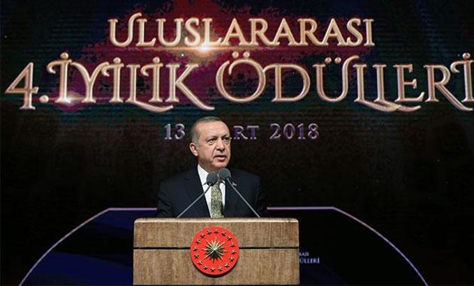 Beştepe'deki törenle iyilik ödülleri sahiplerine verildi