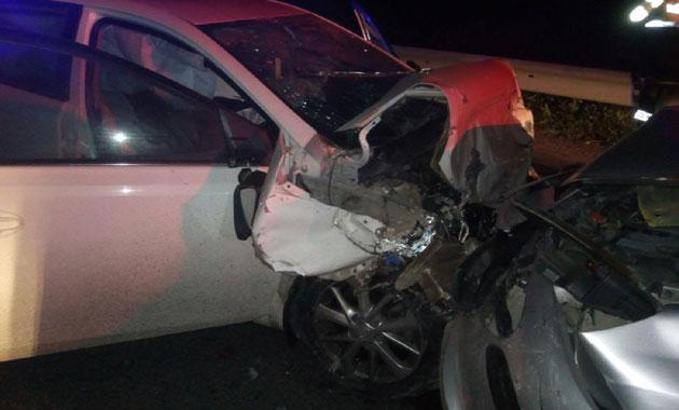 Akhisar'da zincirleme kaza: 2 ölü, 1 yaralı