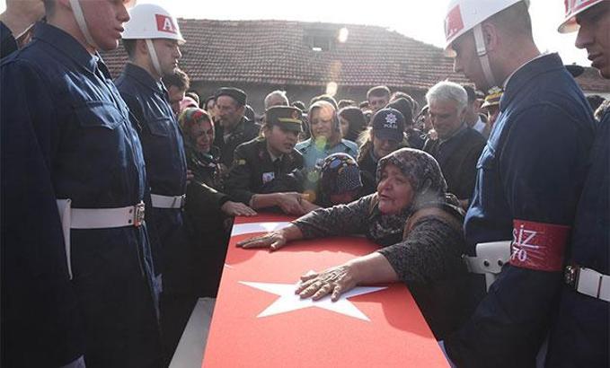 Şehit Uzman Çavuş Temel, Kütahya'da toprağa verildi