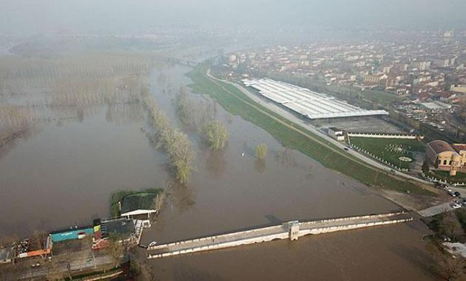 Edirne'de Tunca ve Meriç nehirlerinin debisi düşüşe geçti