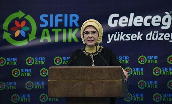 Emine Erdoğan: Sıfır Atık Projesi ile ilgili belediyelerimiz çalışmalara başlamalı