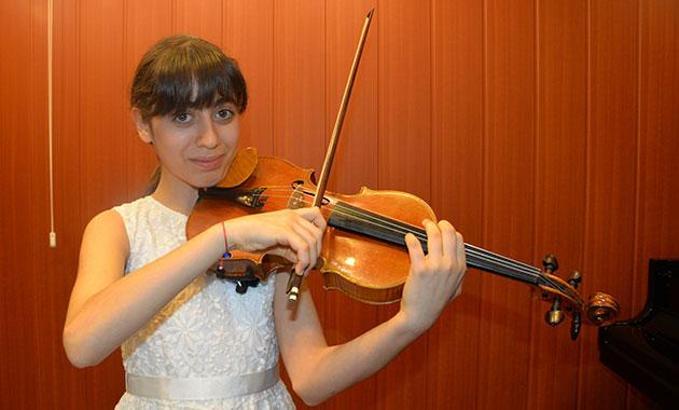 'Geleceğin kemancısı'na 2 ödül birden