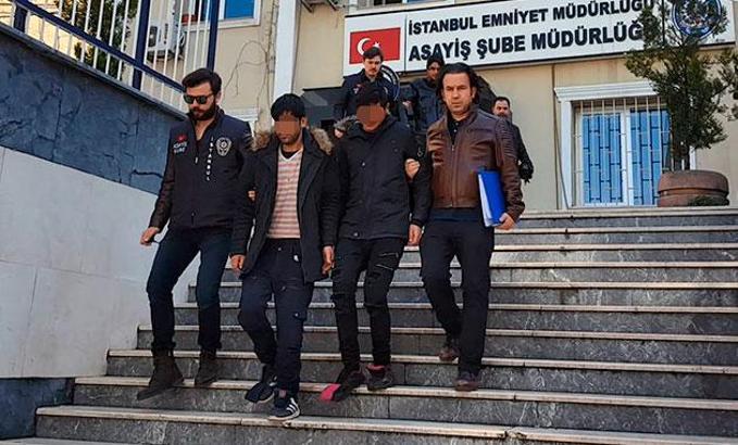 20 dolar haftalığını almak için iş arkadaşlarını öldürmüşler