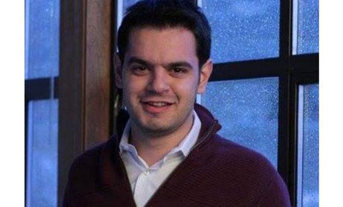 Eski bakanın oğlu rezidansta intihar etti