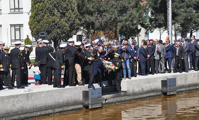 Dumlupınar şehitleri anıldı