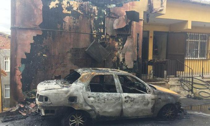 Sarıyer'de LPG'li otomobil alev alev yandı, mahallede büyük panik yaşandı