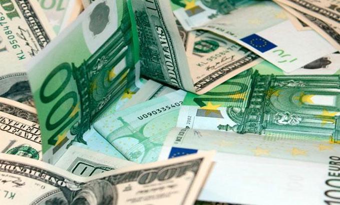 Dolar 4.19 lira, euro 5.19 lira ile rekor tazeledi