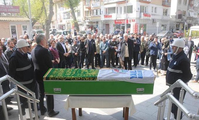 Yalova'da eski başkanlardan Mehmet Durmam toprağa verildi