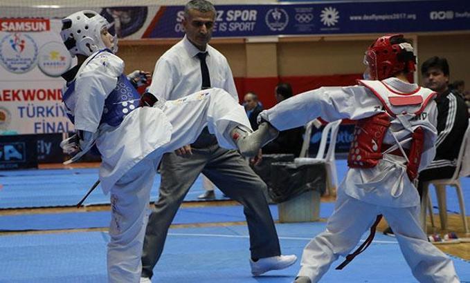 Anadolu Yıldızlar Tekvando Türkiye Şampiyonası Samsun’da başladı