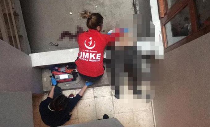 Arkadaşının oturduğu apartmanın boşluğunda ölü bulundu