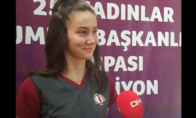 Olcay Çakır: Önemli olan Türkiye'yi temsil etmek