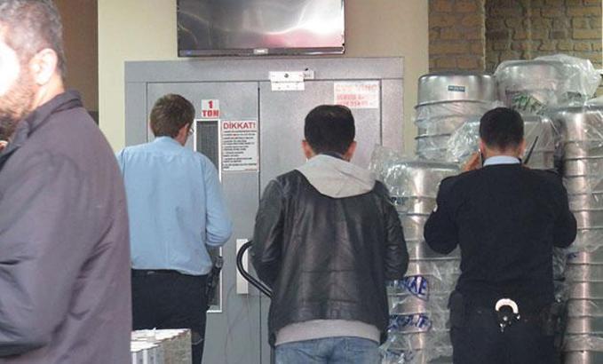 Ümraniye'de feci asansör kazası