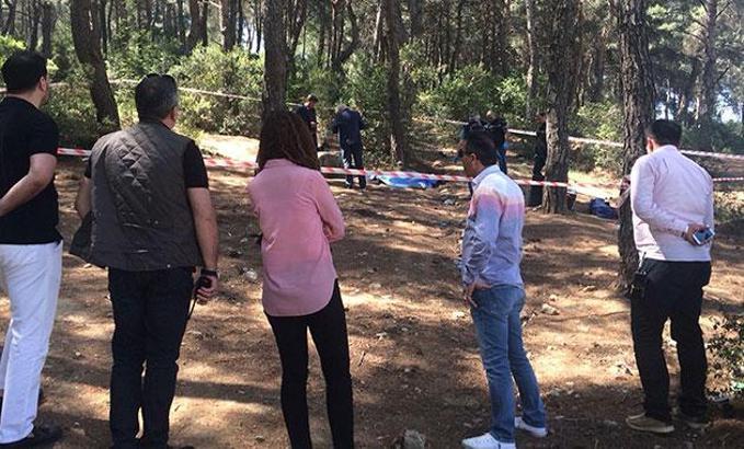 Eşini ve ilişkisi olduğunu öne sürdüğü genci öldürdü