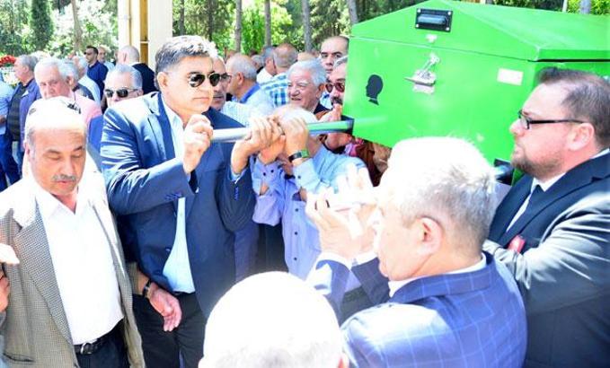 Devlet eski Bakanı Koçak, son yolculuğuna uğurlandı