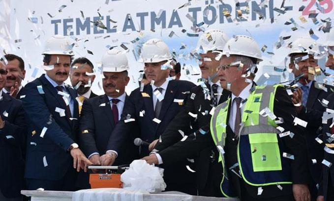 Bilim Sanayi ve Teknoloji Bakanı Faruk Özlü: Türkiye'nin tek açığı teknoloji