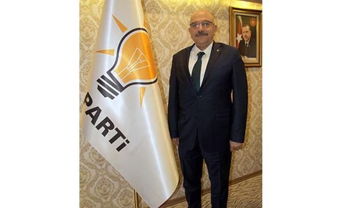 Kayseri'de AK Parti il başkanı istifa etti