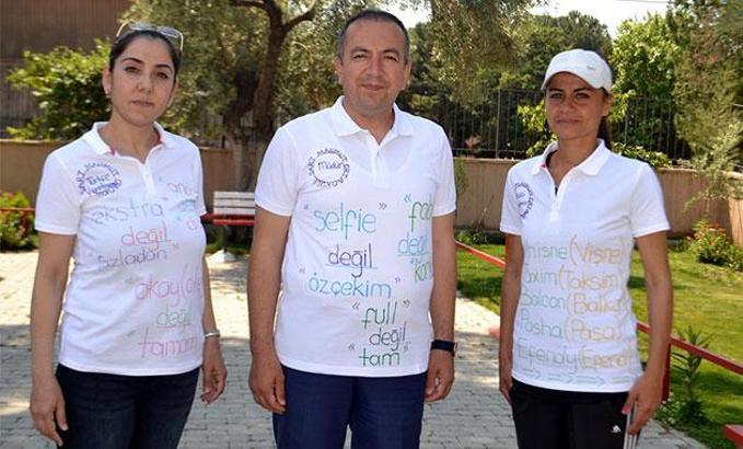 Türkçenin doğru kullanımı için tişört giydiler
