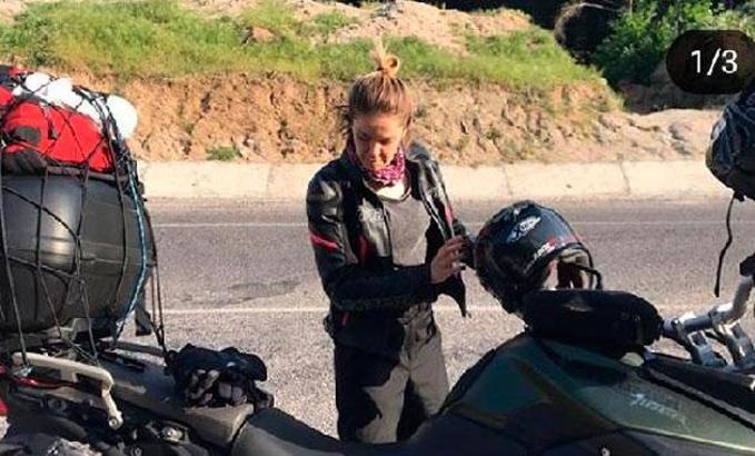 Oyuncu Burcu Biricik ve eşi kazada yaralandı