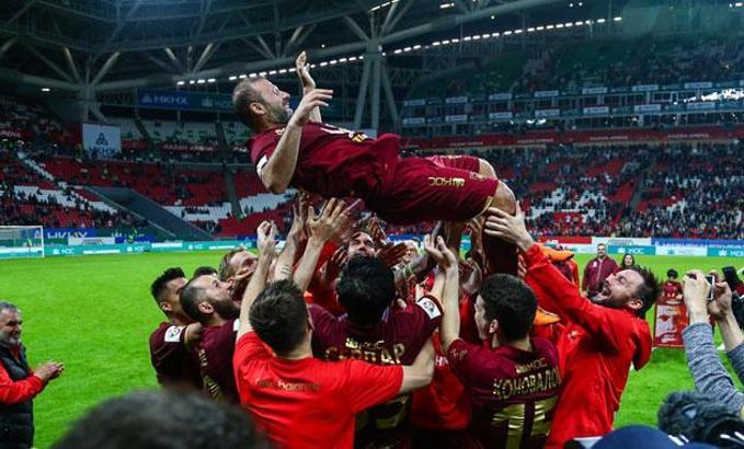 Gökdeniz, Rubin Kazan formasıyla 300'üncü maçında kariyerini noktaladı