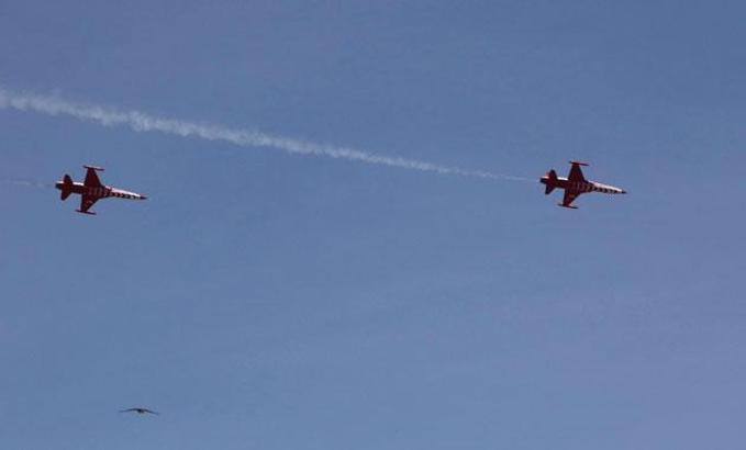 Samsun'da Türk Yıldızları'nın prova uçuşu