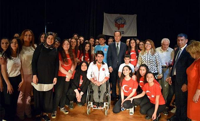 TSYD Ankara'dan 'Aramızda engel yok' etkinliği