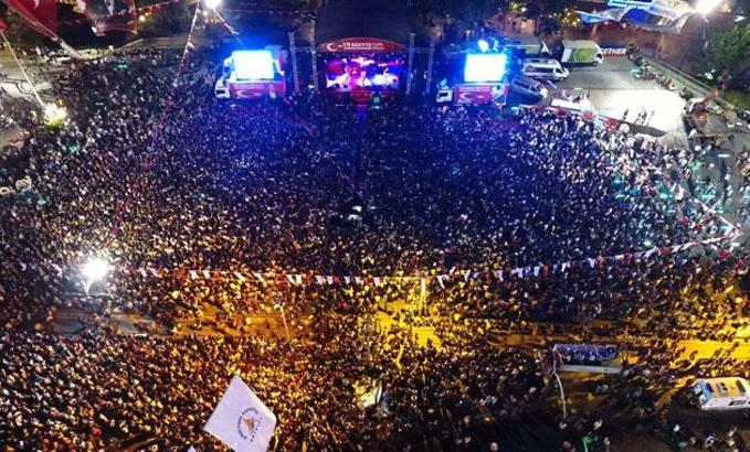 Fener Alayı'nda binlerce kişi yürüdü
