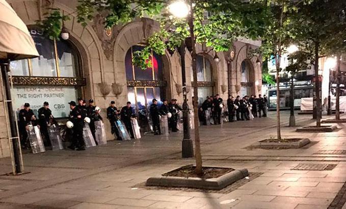 Kızılyıldız taraftarlarının olaylı şampiyonluk kutlaması