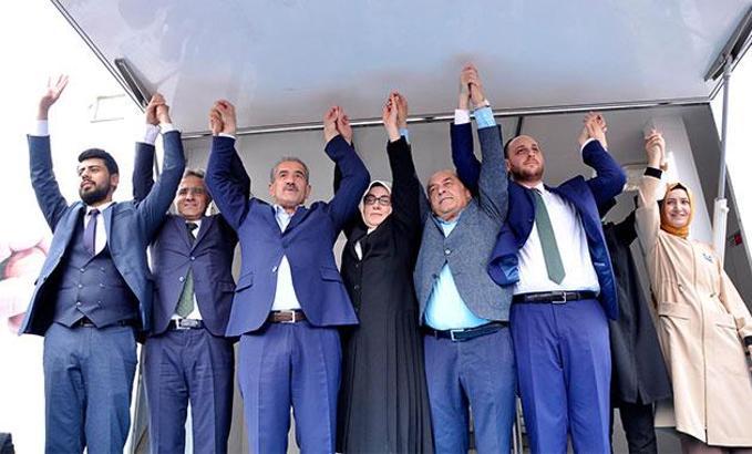 AK Parti, Yalova milletvekili adaylarını tanıttı