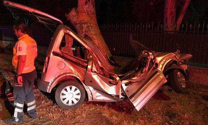 Hafif ticari araç, bisikletli gençlere çarptı: 2 ölü, 2 yaralı