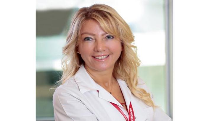 "Soğuk içecekler dişinizi sızlatıyorsa hassasiyetiniz vardır"