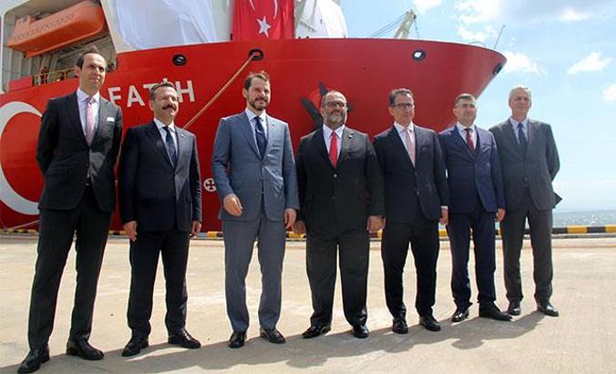 Sondaj gemisi 'Fatih' Akdeniz'e uğurlandı