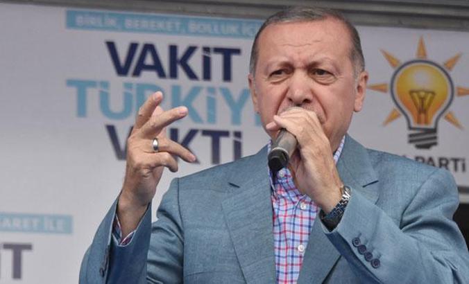 Erdoğan: Benim milletvekili arkadaşlarıma hırsız diyen bu İnce'ye dava açın