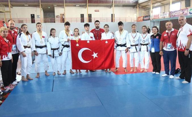Judo Balkan Şampiyonası'nın ilk gününe Türkiye damgası