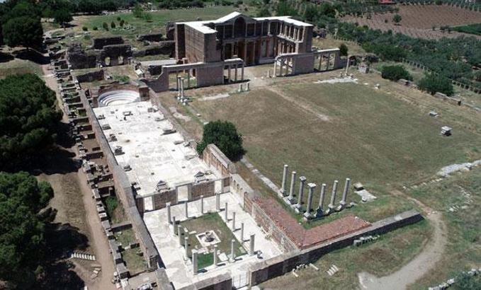 Yahudilerin tarihteki 3'üncü sinagogu, ihtişamını koruyor