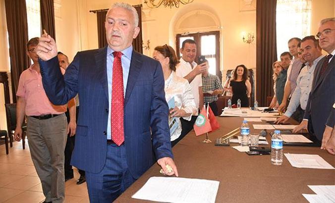 36 günlük Kırkpınar ağalığı için 222 bin lira verdi