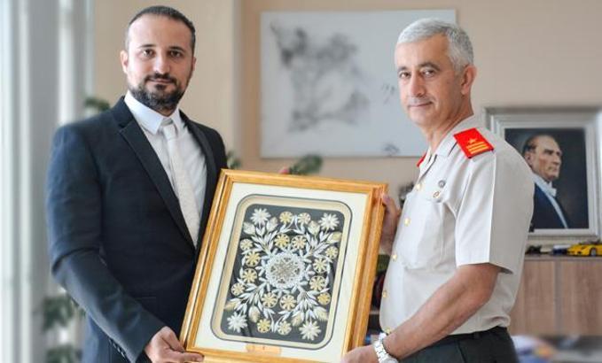 Tuğgeneral Algan’dan Yakın Doğu Üniversitesi'ne nezaket ziyareti