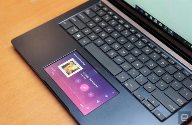 İki ekranlı dizüstü bilgisayar dönemi başlıyor