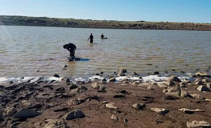 İki kuzen serinlemek için girdikleri gölette boğuldu